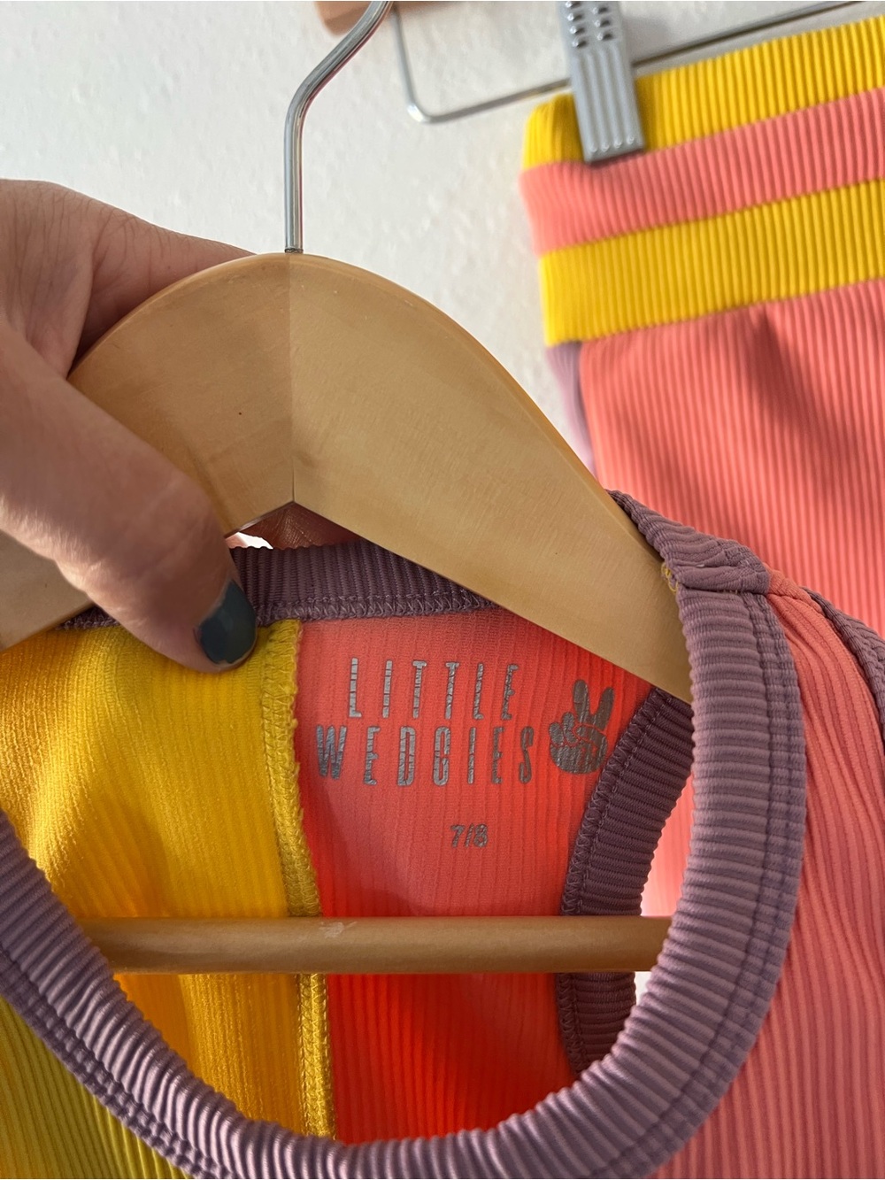 LITTLE WEDGIES | Colorblock Ribbed Active Set | 7/8 - Picture 3 of 4